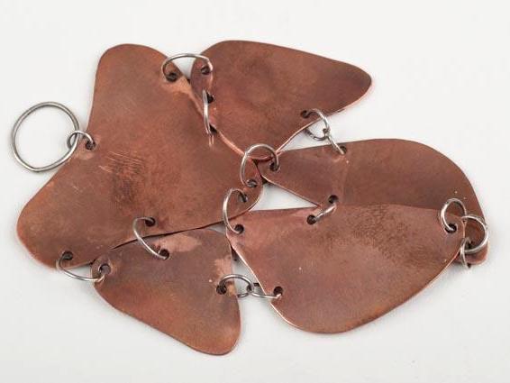 Dog paw pendant